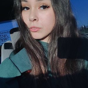 Meet your Posher, Helena